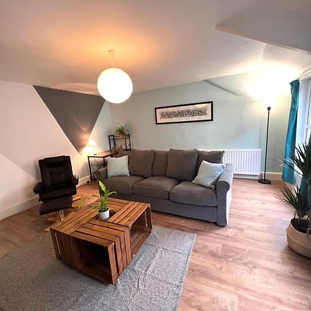 A Spacious 2 Bed Flat In Kingsbridge Town Exterior photo