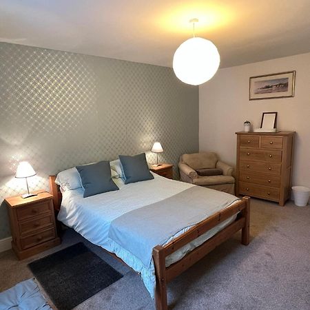 A Spacious 2 Bed Flat In Kingsbridge Town Exterior photo
